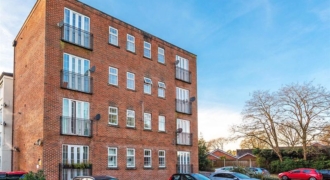 Bawtry Road, Doncaster, DN4